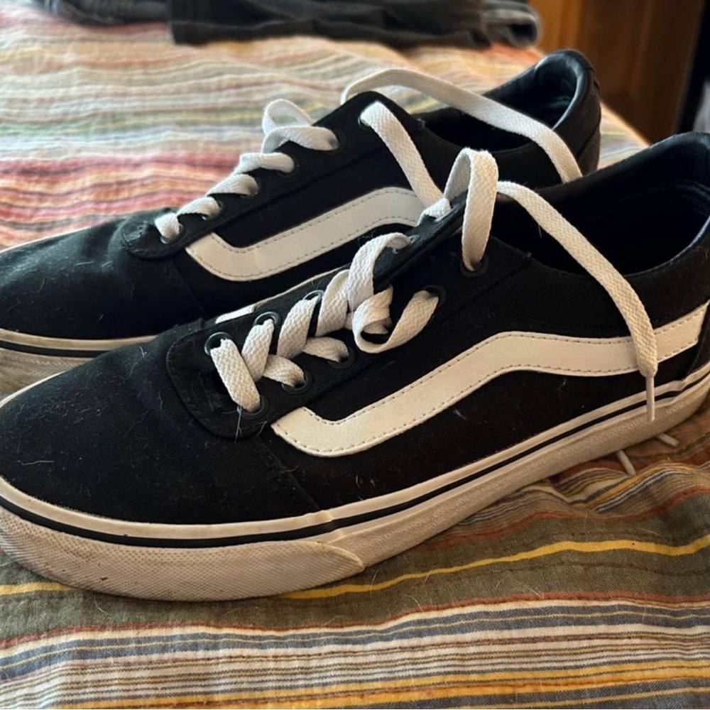 Vans women’s black and white sneakers size 9